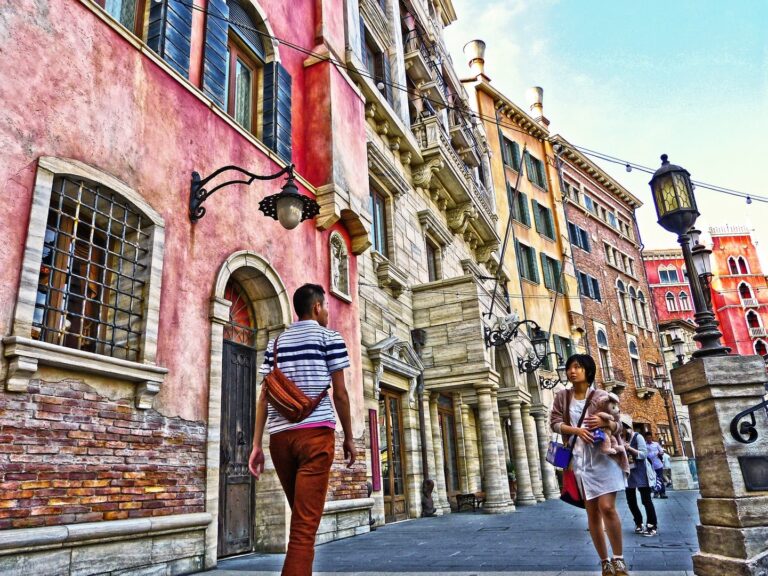 pedestrian-architecture-road-street-town-building-1004450-pxhere.com-min